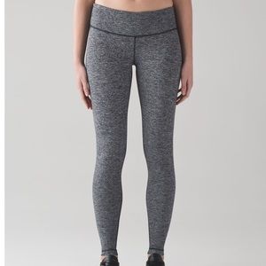Lululemon-Low Rise 28” Tight Luon Size 8